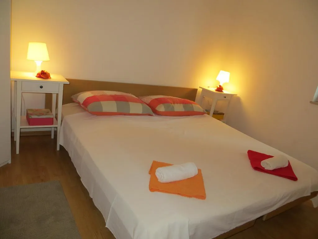 Apartmani Depikolozvane Krk Town